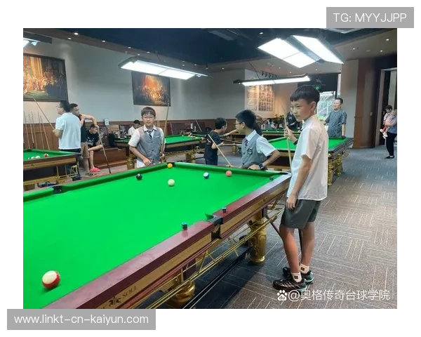 台球策略：安全与进攻选择训练营