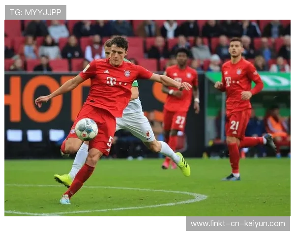 德甲拜仁短传流转如行云:攻门频繁出现的战术魅力 德甲拜仁短传流转如行云:攻门频繁出现的战术魅力